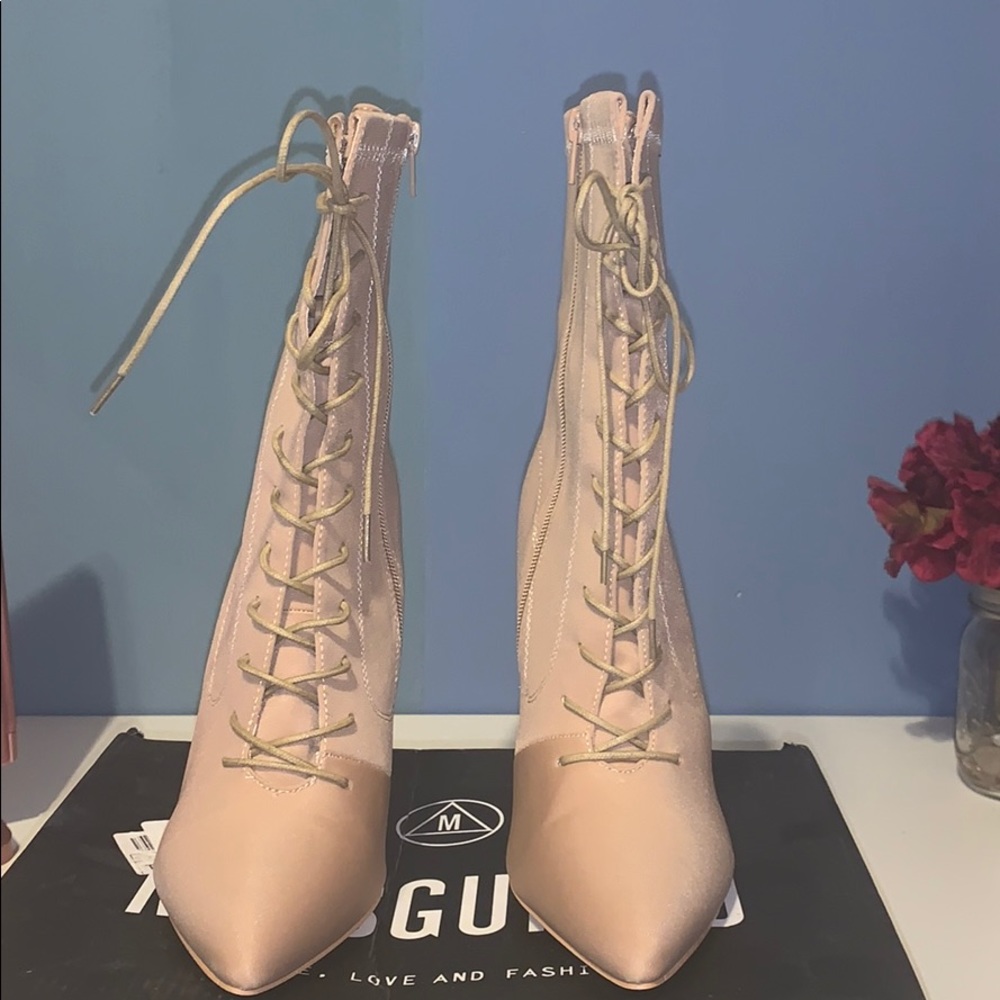 MISS GUiDED Beige High heel boot